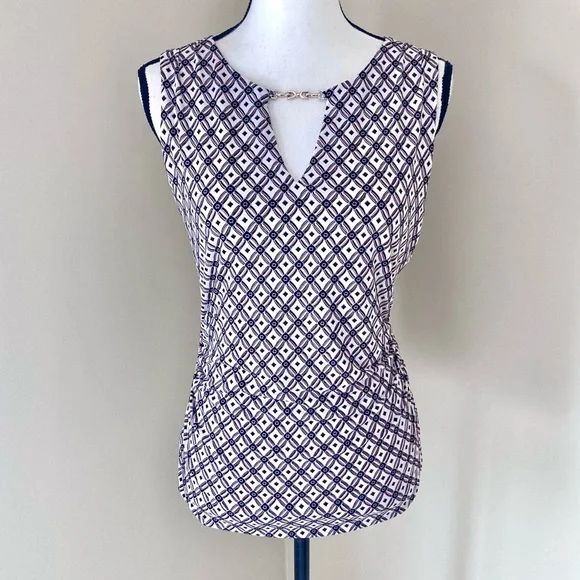 White House Black Market Horse-bit-Detail Geo-Print Tank Size S - Picture 2 of 9